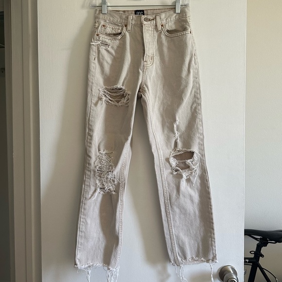 Urban Outfitters Distressed Beige BDG High-Waisted Slim Straight Jeans Size 26 - Picture 6 of 13